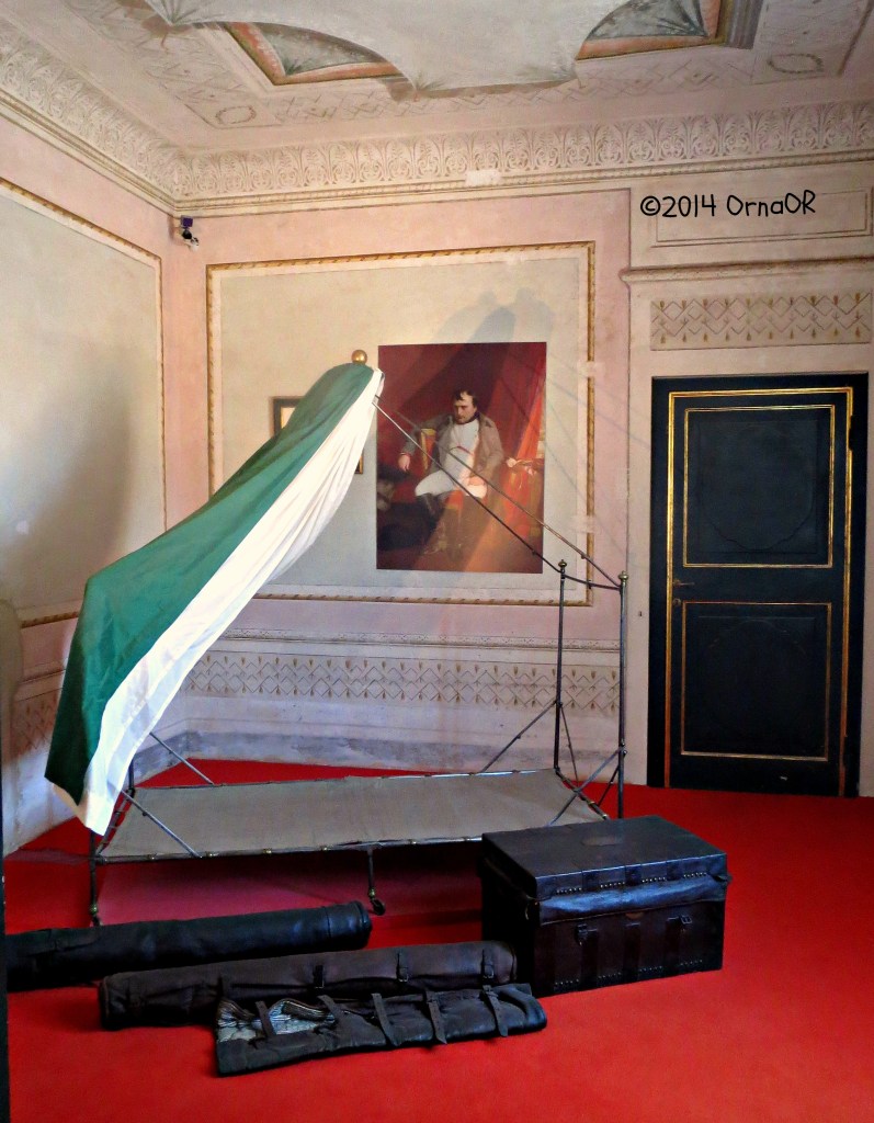 Napoleon's fold-up camp bed
